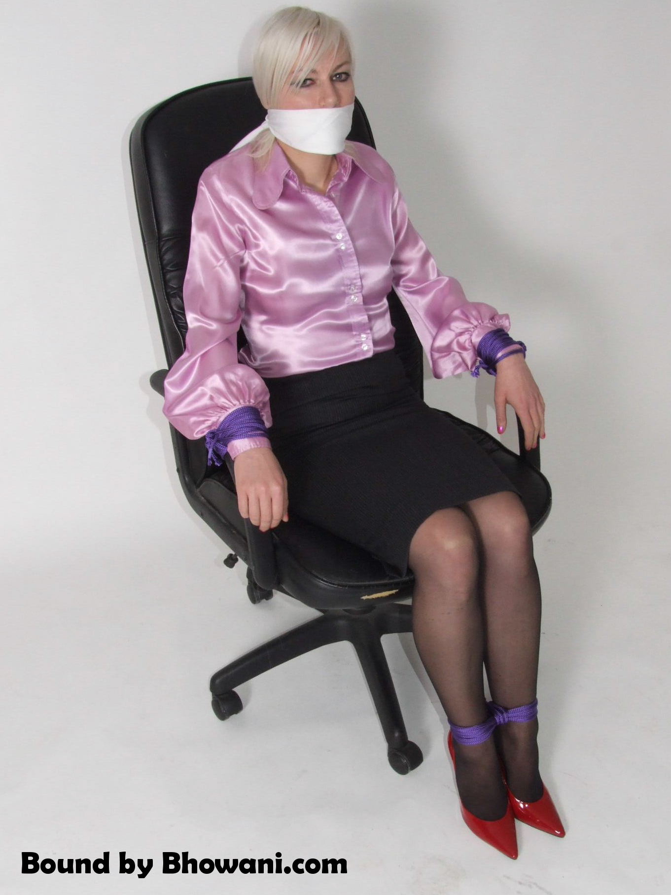 Satin-Tied Simone