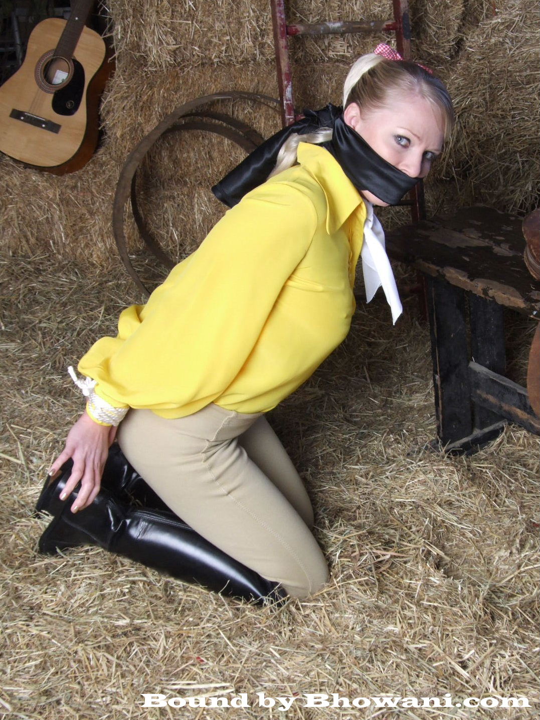 Blouse Focus: Yellow Full-Sleeved Blouse