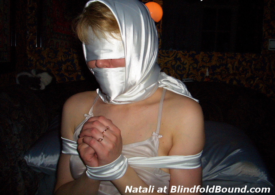 Blindfold Bound