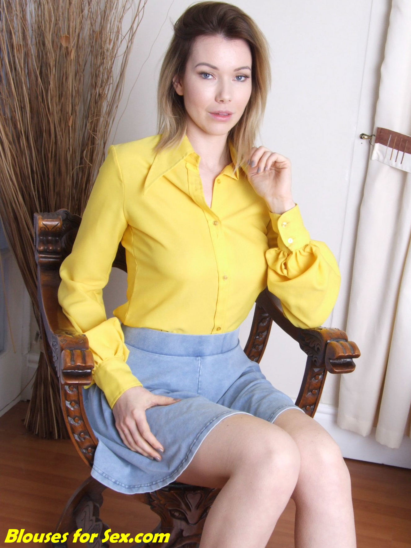 Nicky in Yellow